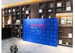 1根桁架，1個背景，1場活動華熠物料租賃為鄭州融信朗悅時光之城搭建出精致的背景桁架